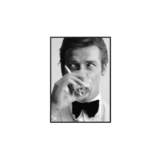 Roger Moore (James Bond) Poster Tablo